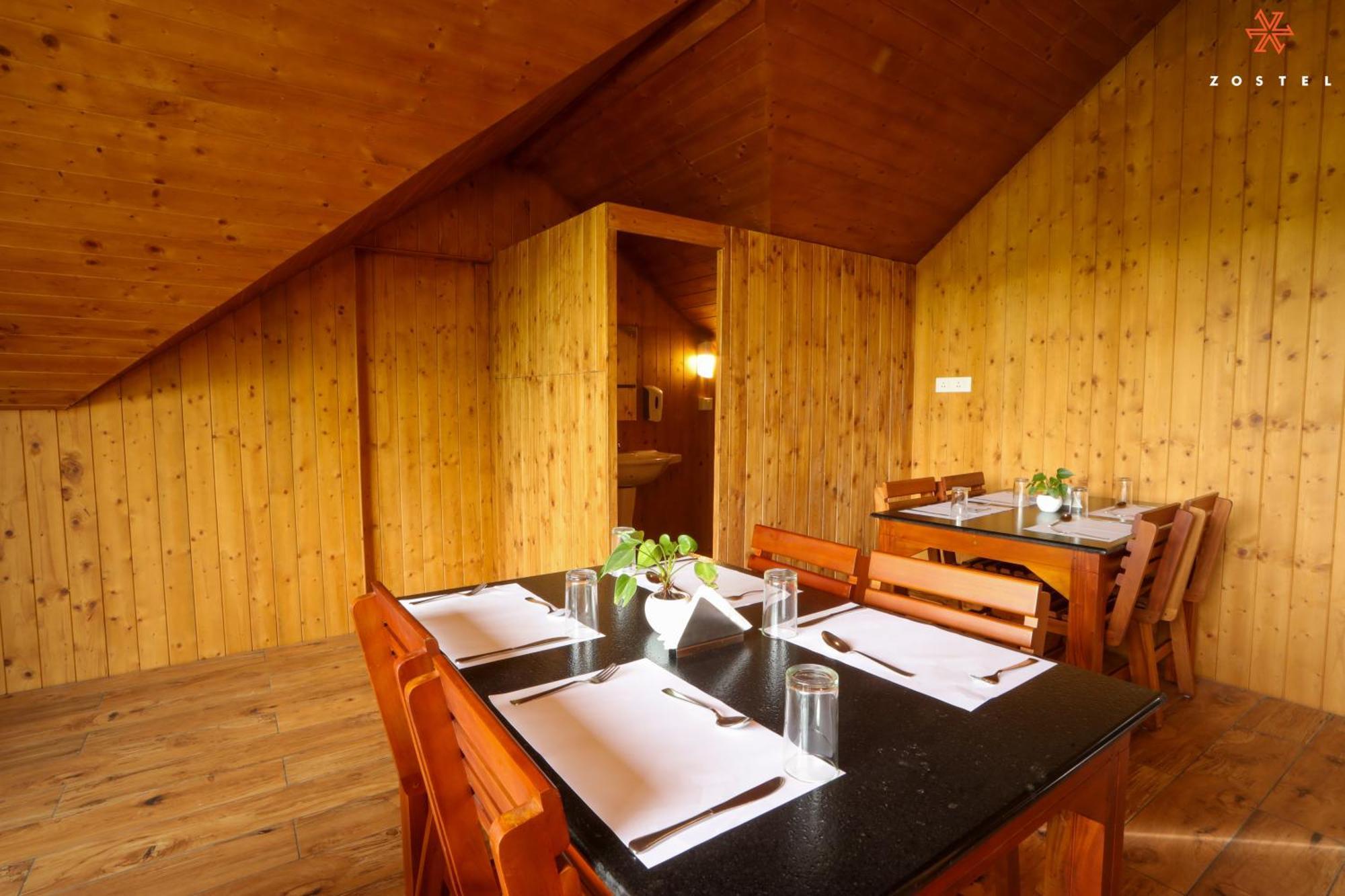Zostel Vagamon Hostel Buitenkant foto