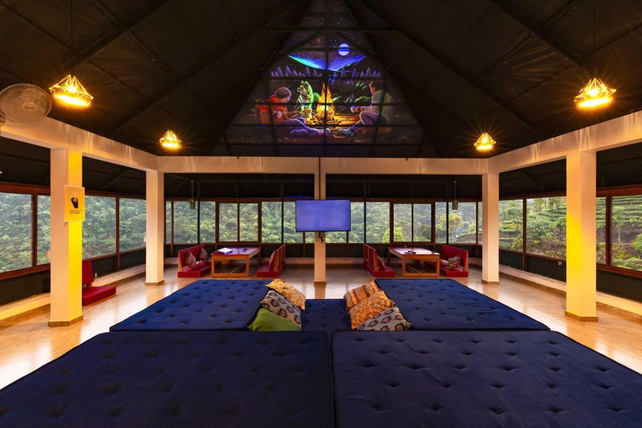 Zostel Vagamon Hostel Buitenkant foto