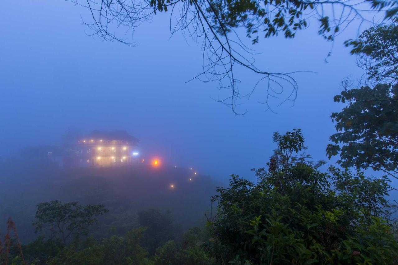 Zostel Vagamon Hostel Buitenkant foto