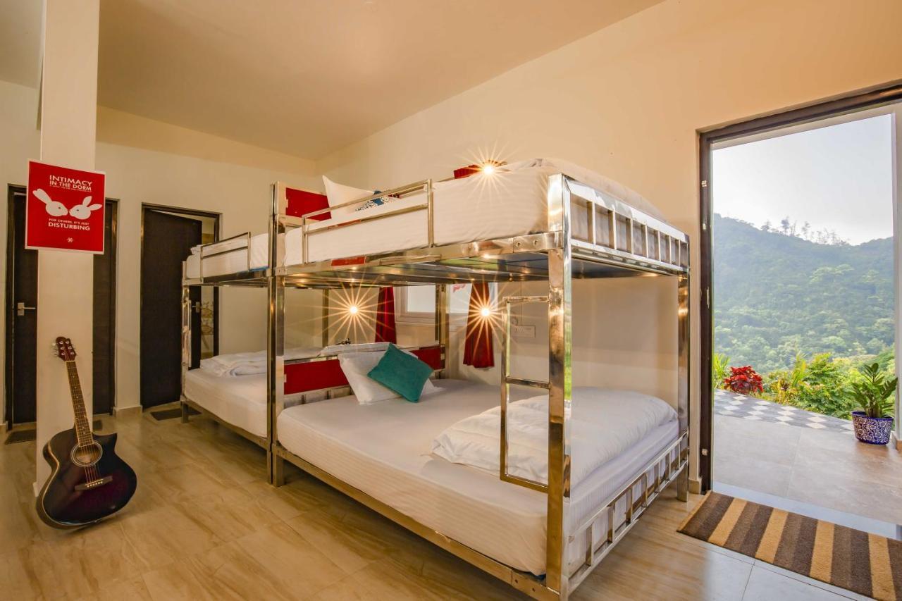 Zostel Vagamon Hostel Buitenkant foto